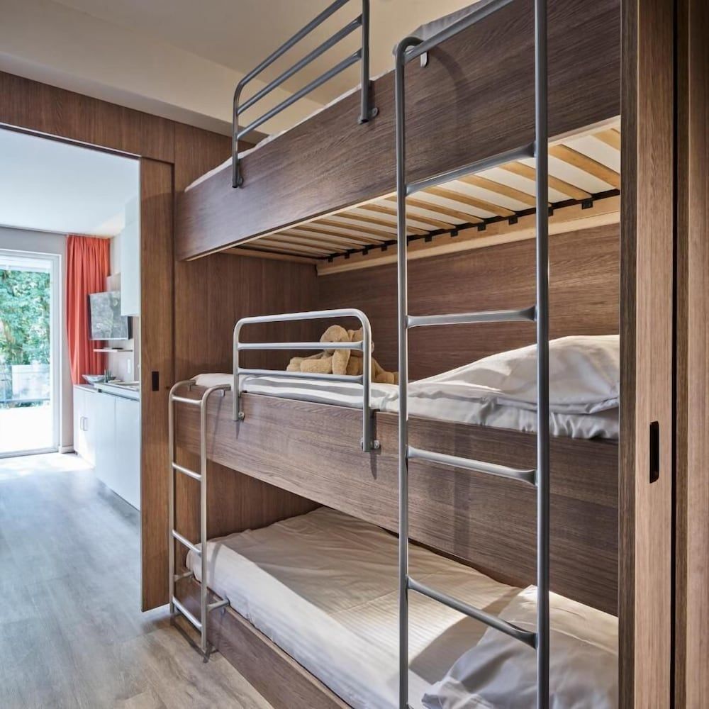 Superior Apartment, Balcony, Park View