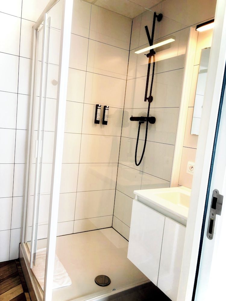 ROXI The Urban Residence Brussels Single Room