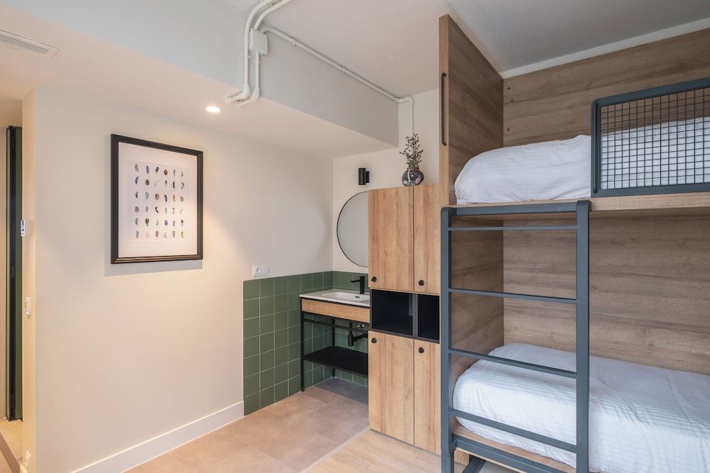 4 -Bed Mixed Dorm