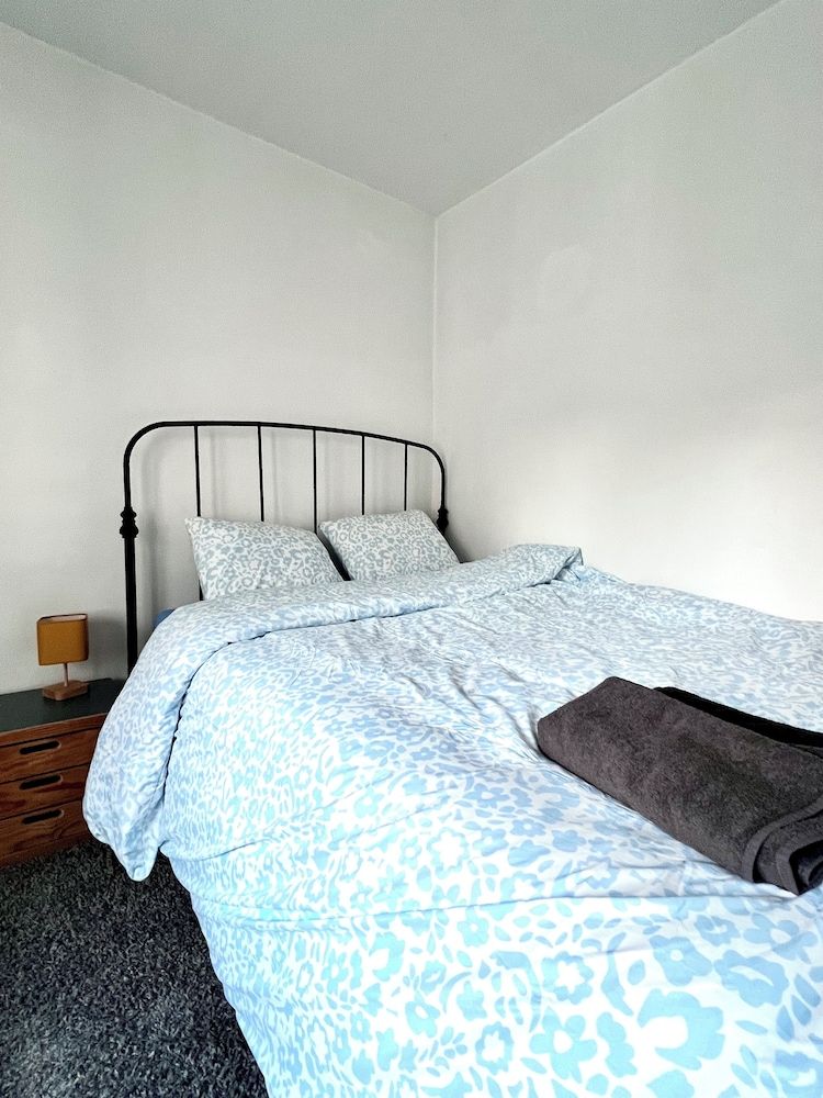 Apartment, City View