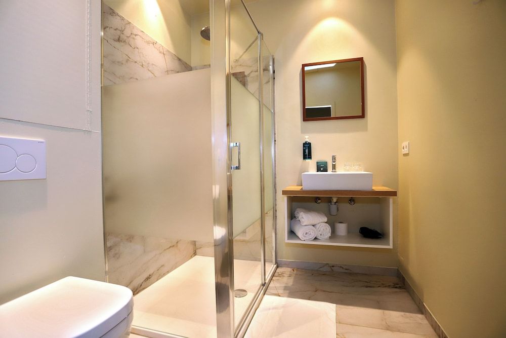 Aparthotel Acacia Superior Apartment 3