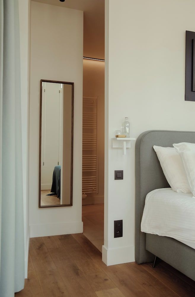 A Place - Oude Koornmarkt 1 Deluxe Suite, River View 6