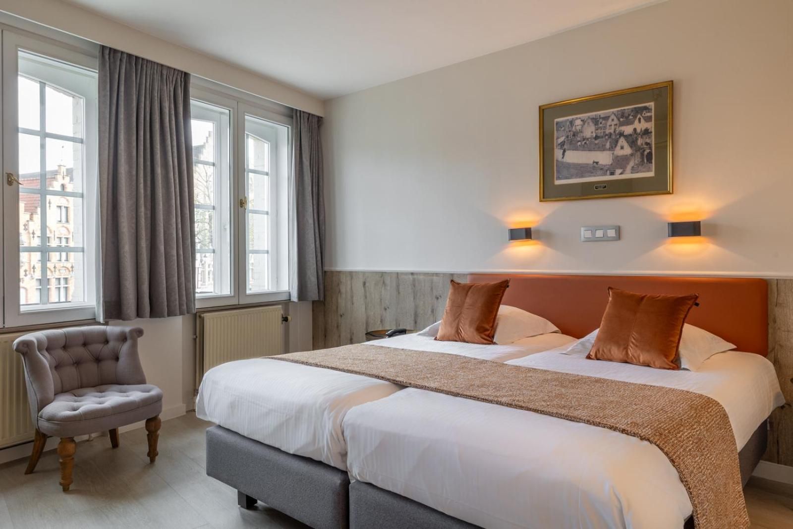 Twin Room Canal View