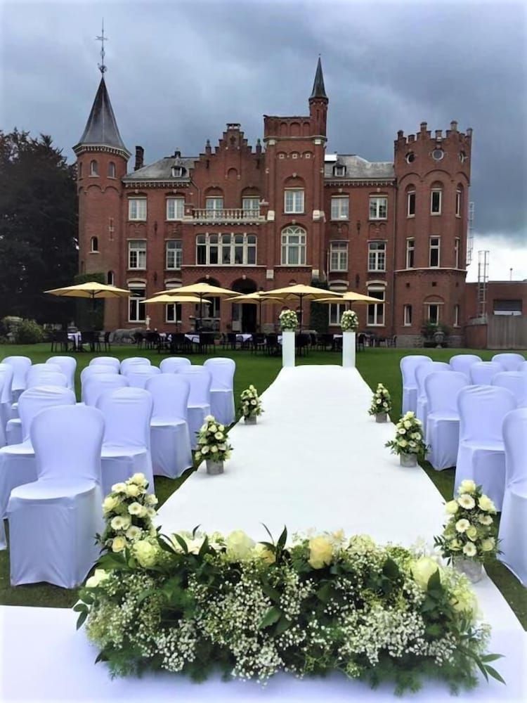 Outdoor banquet area