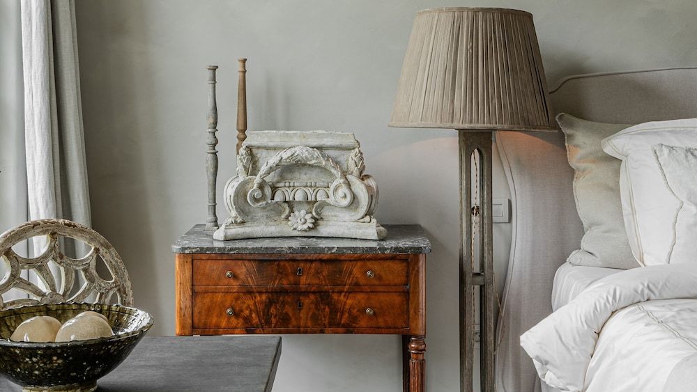 The Notary Cloister Suite 5