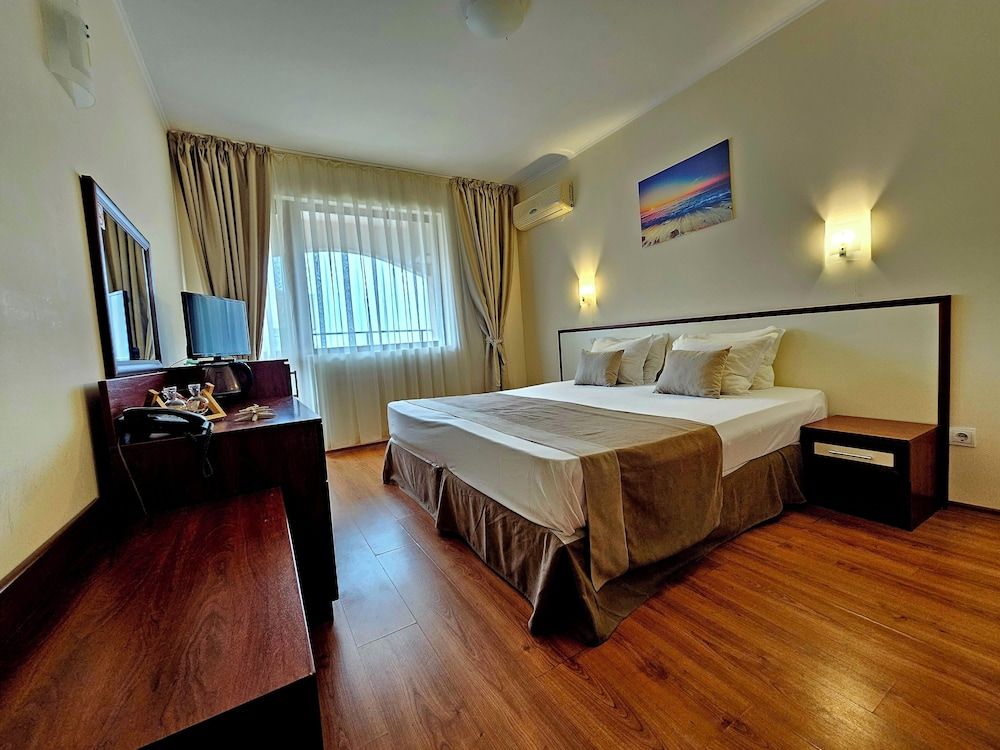 Double Room, Balcony