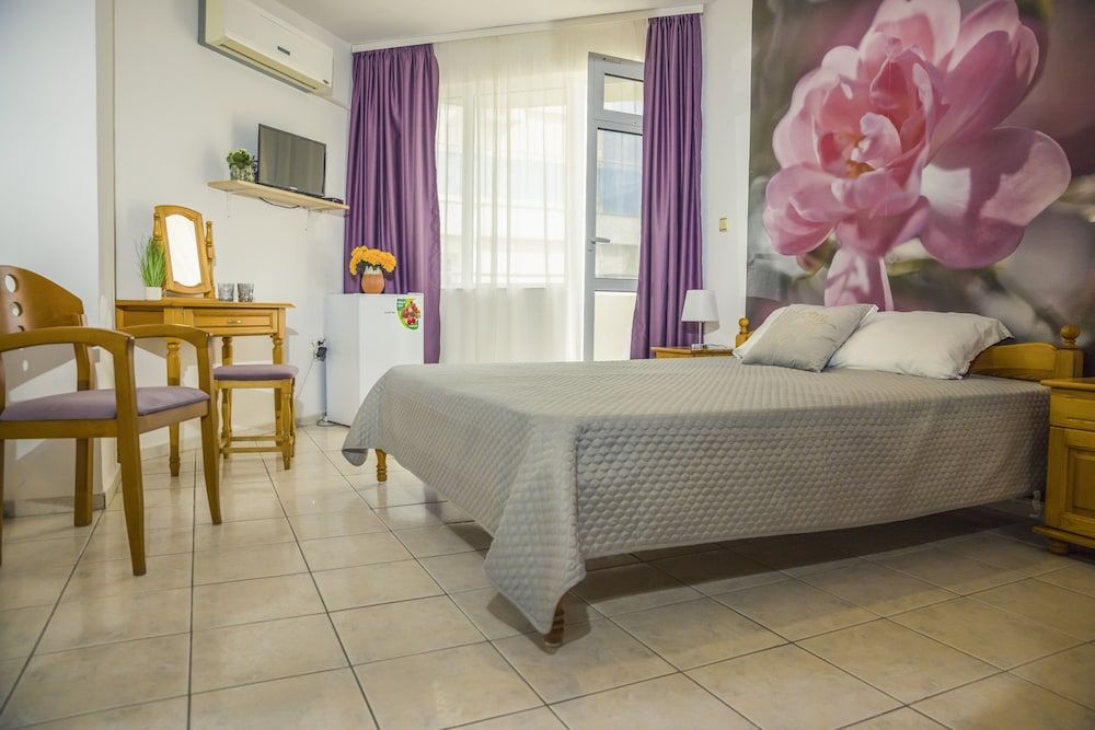 Honeymoon Double Room