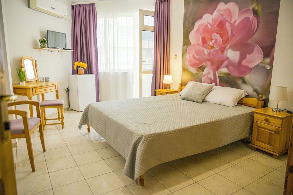 Honeymoon Double Room