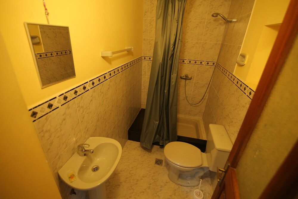 Casa Verde B&B Family Room 13