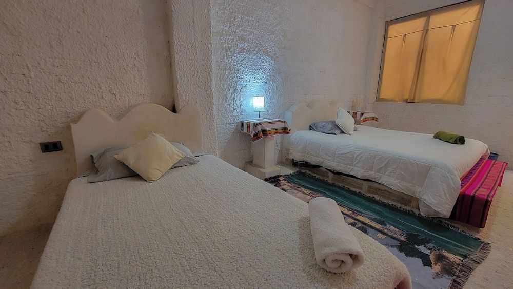 hostal beds of salt ga Design Double or Twin Room 3