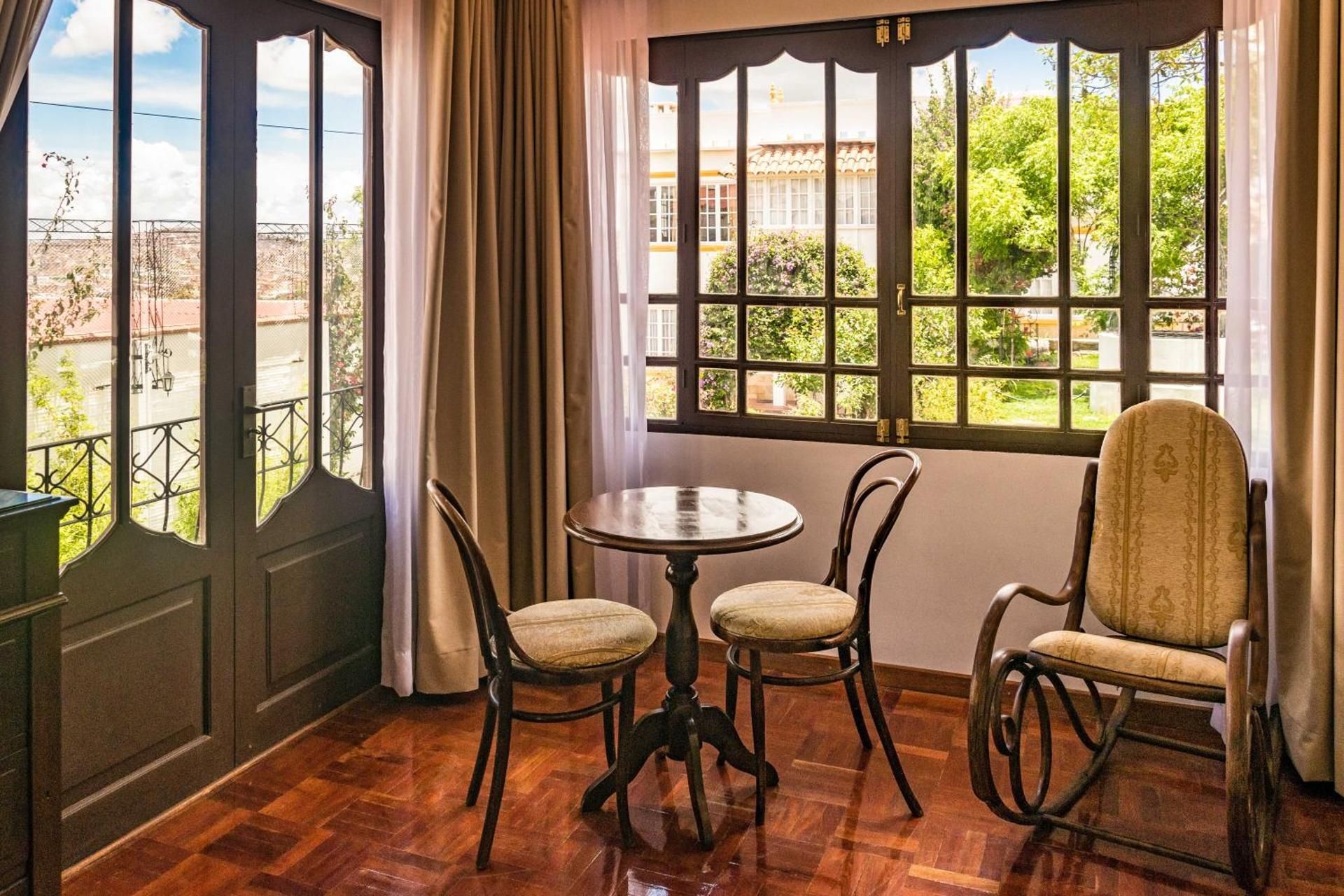 Junior Suite with Garden View