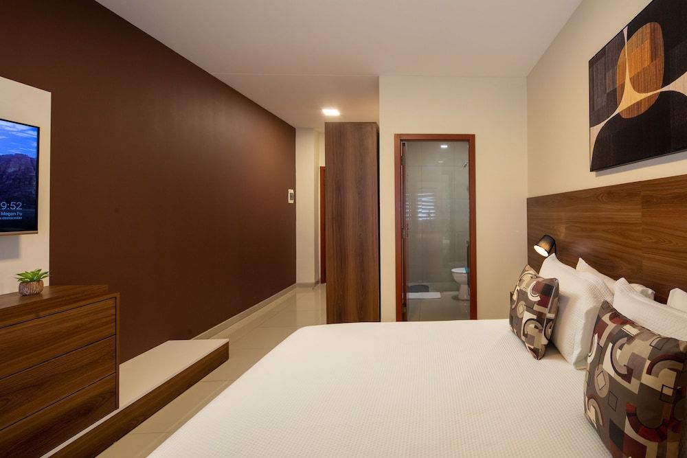 Junior Suite, 1 Queen Bed