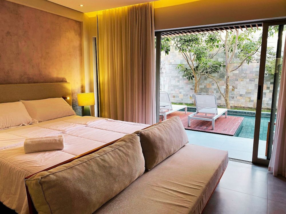 Luxury Apartment