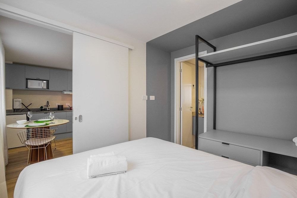 Basic Apartment