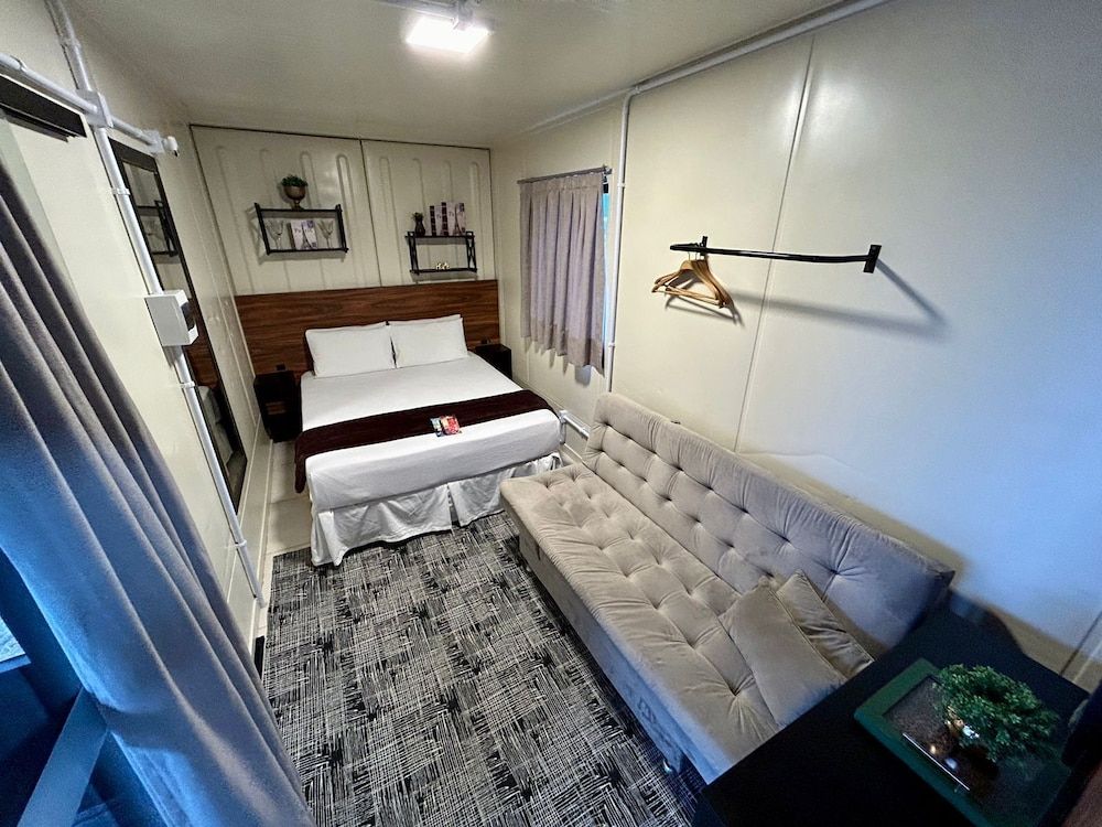 Basic Triple Room