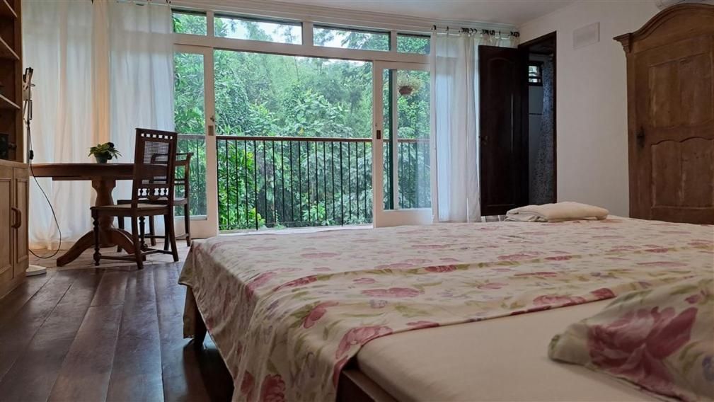 Studio with Balcony