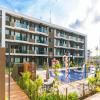 Flats Mana Beach Experience - Muro alto