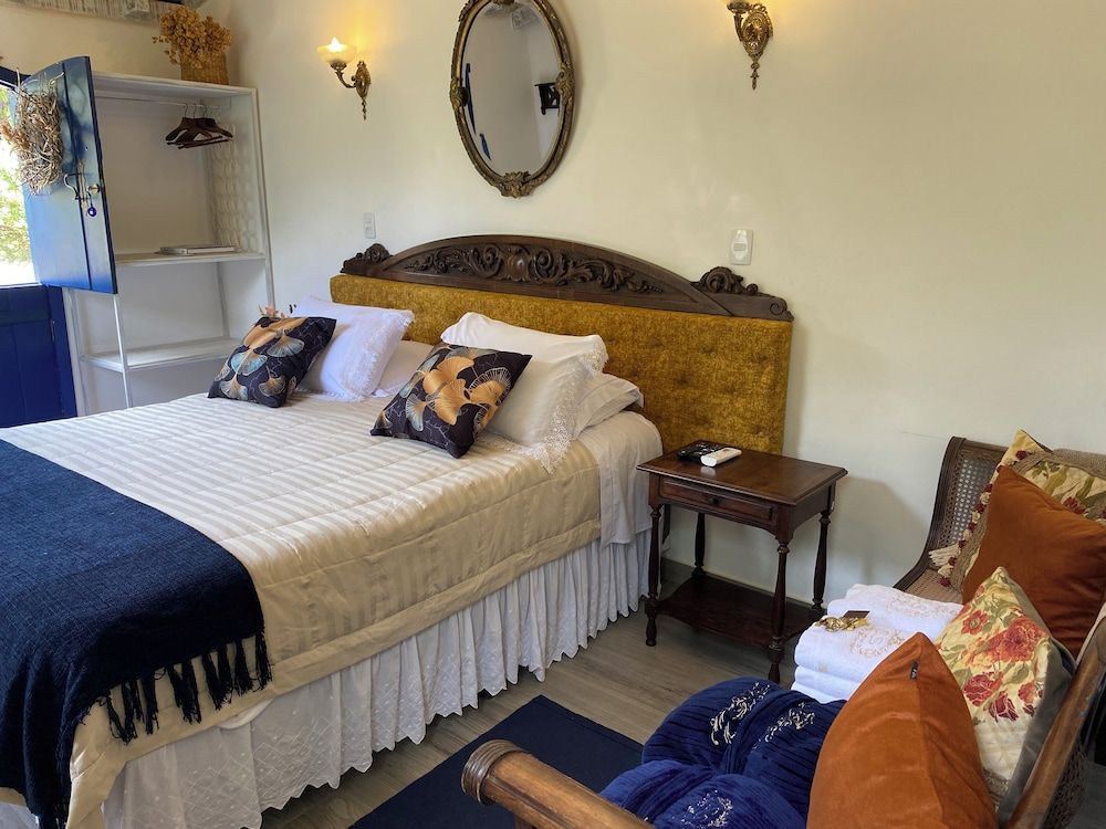 Suite, Garden View