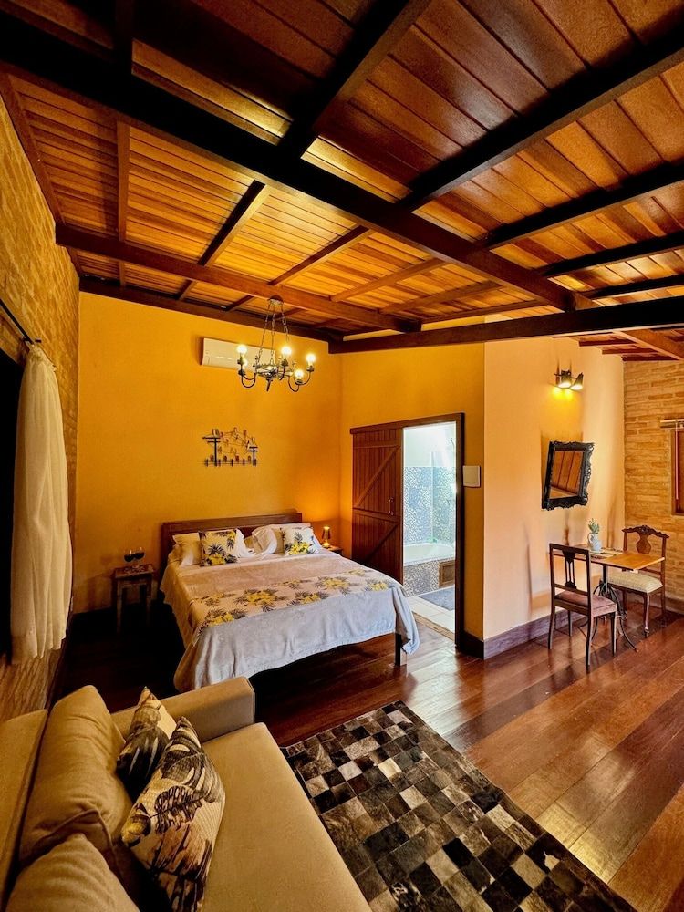 Chalés Jardim das Bromélias Comfort Chalet 5