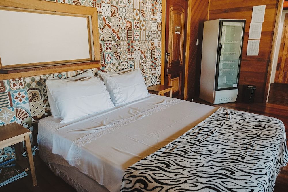 Deluxe Cabin, Kitchen