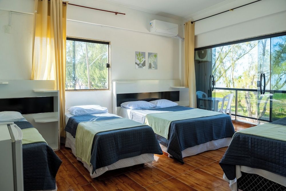 Pousada Bem Estar offshore Quadruple Room, Beach View 5