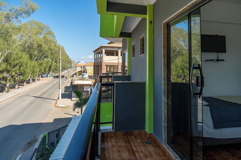 Pousada Bem Estar offshore Triple Room, Patio, Beach View 5