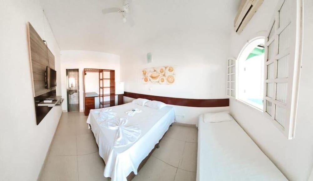 Basic Triple Room, Pool View