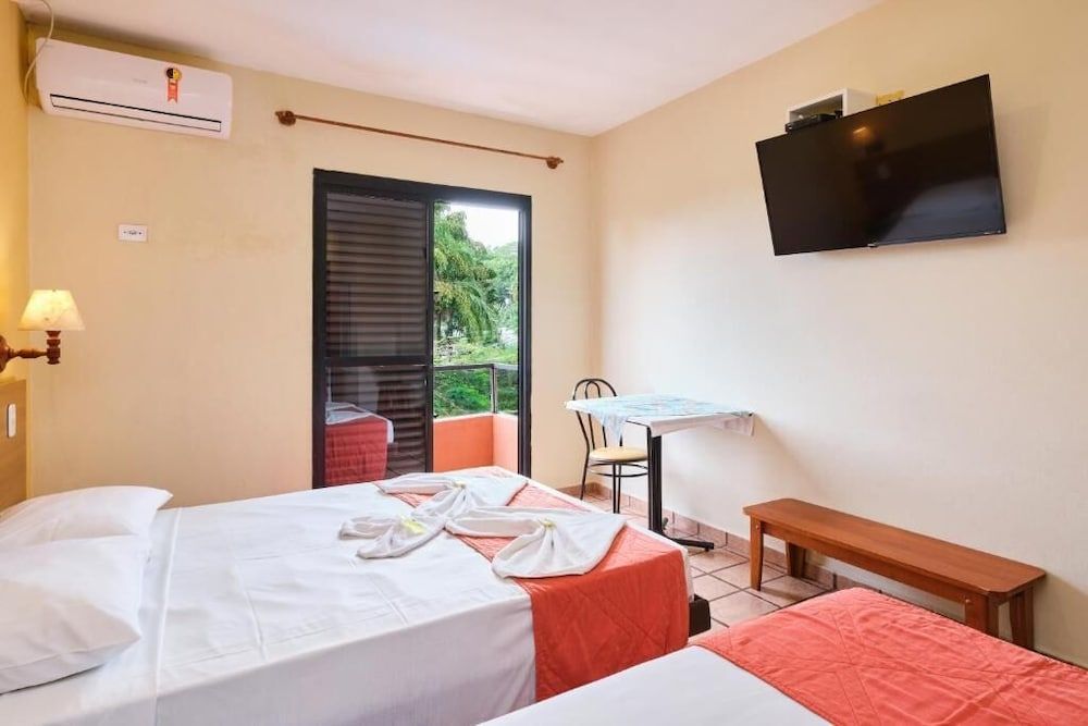 Senior Triple Room