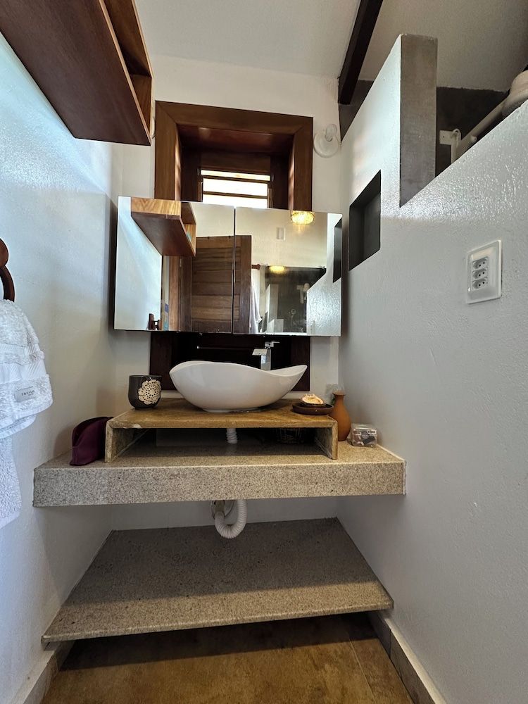 Merly house prea Deluxe Triple Room, Sea View 14