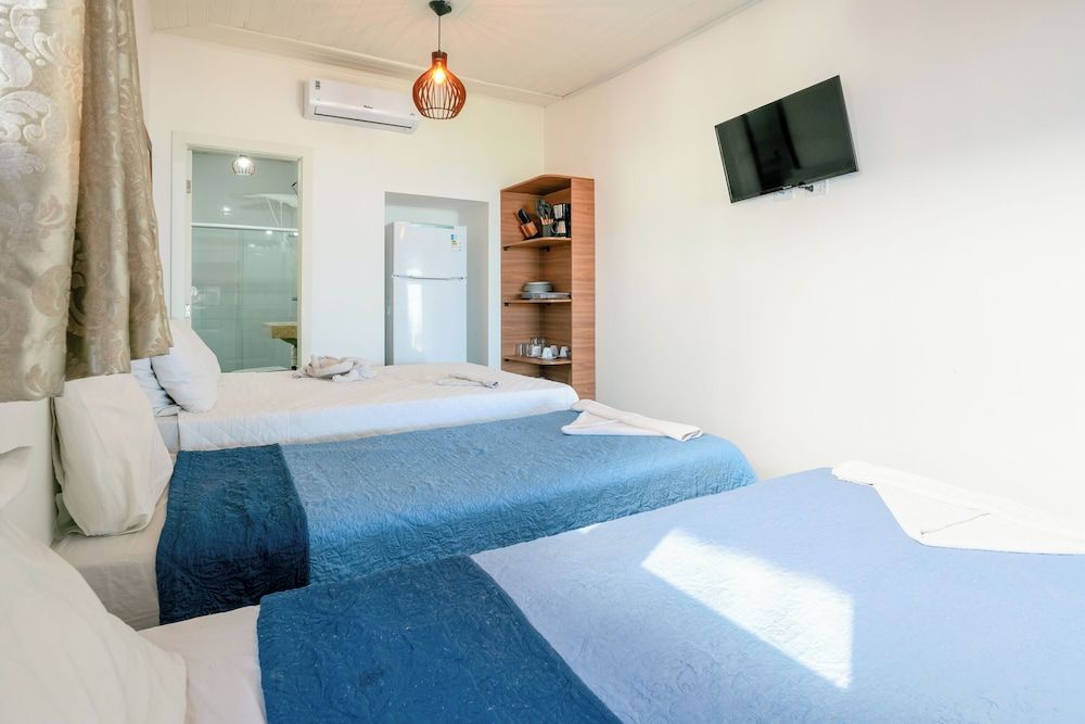 Standard Suite, Annex Building