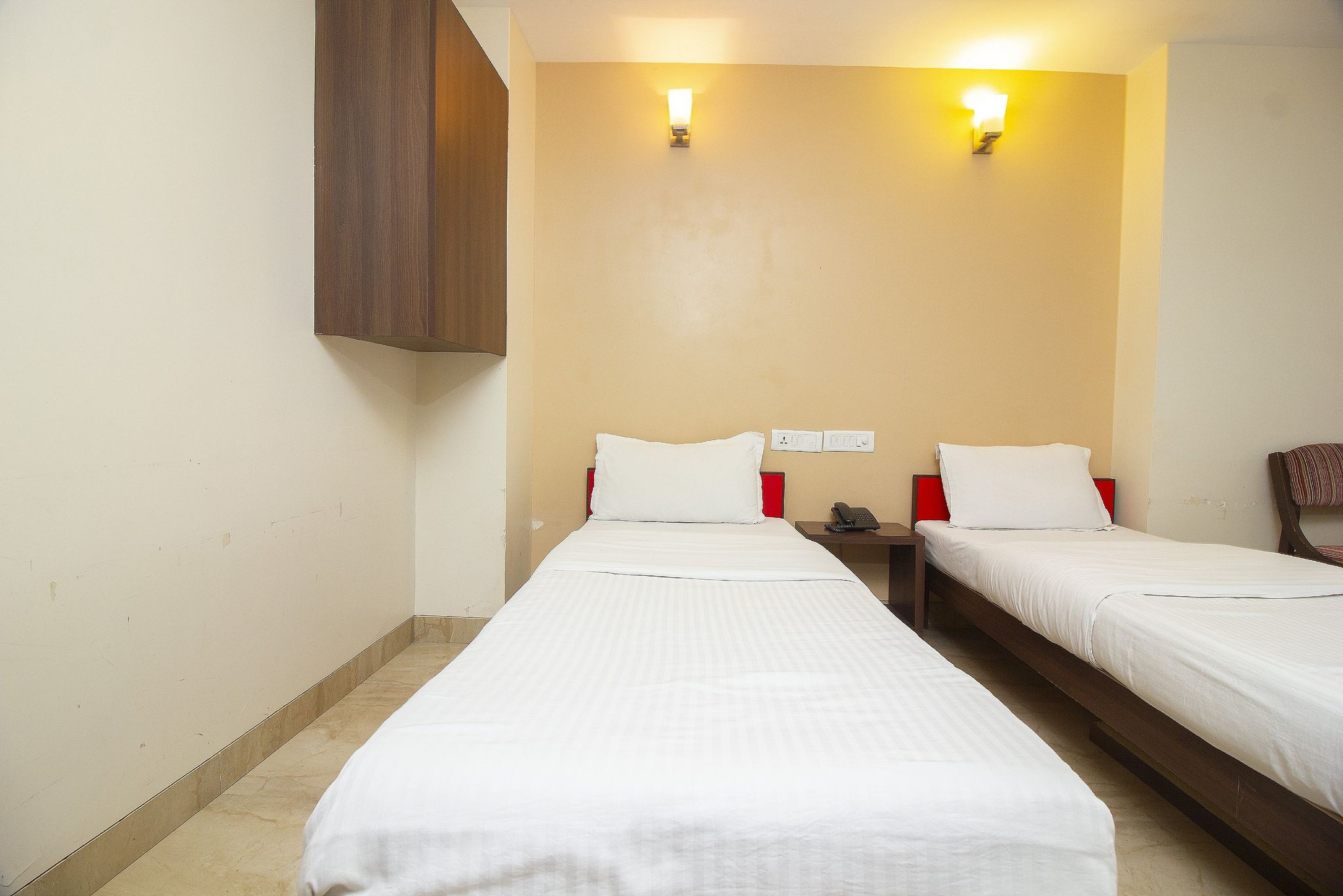 Hotel Airlines International Standard Double or Twin Room 2