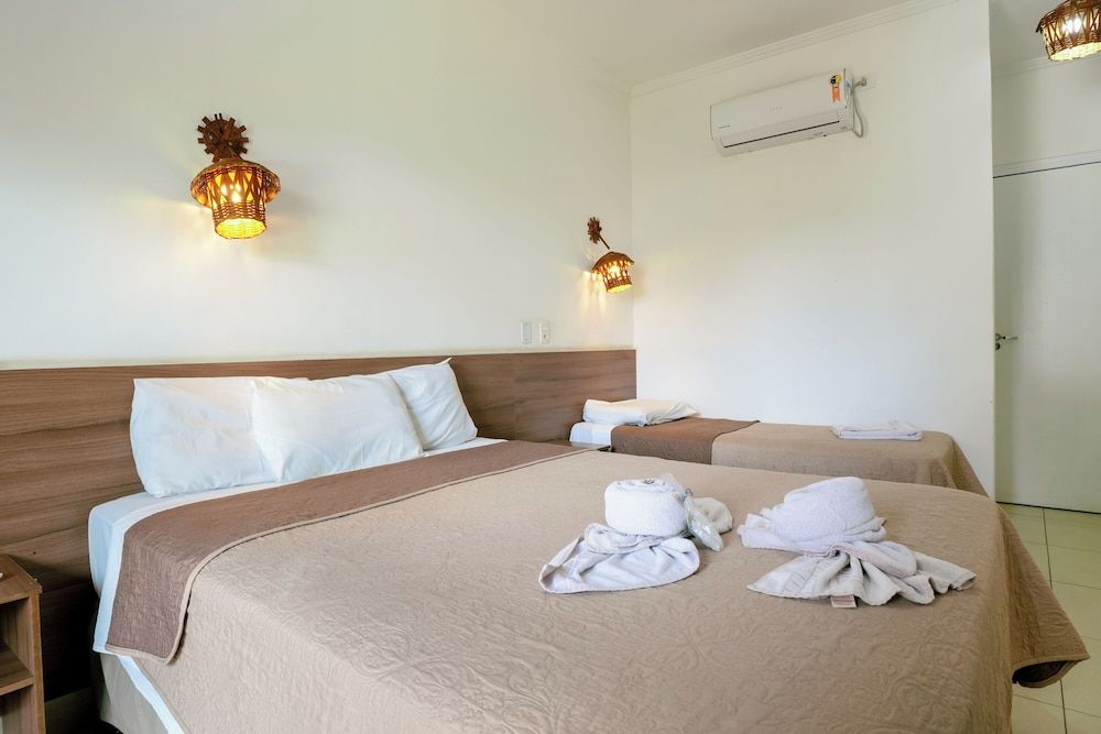 Superior Room, Pool View