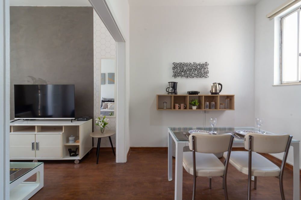 Refuge in Copacabana for two Nsc1011 Apartment, Smoking 20