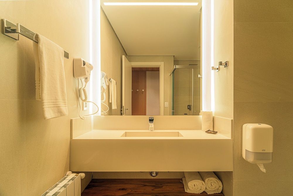 Poehma Lago Negro by Livá OFICIAL Standard Room 12