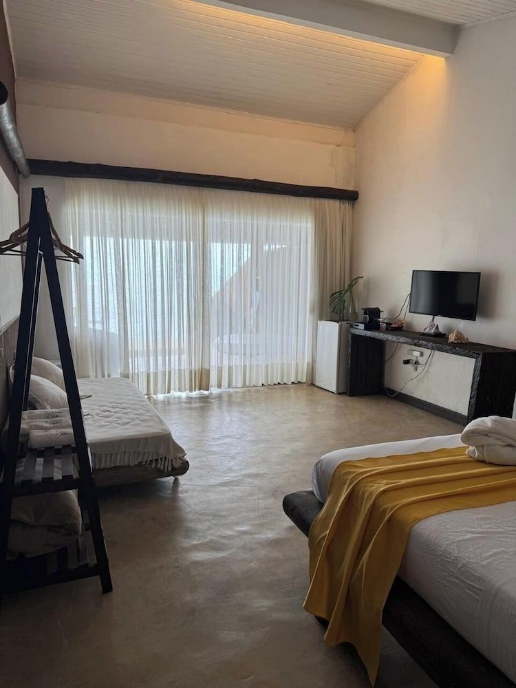 SUITE LAGOA AZUL