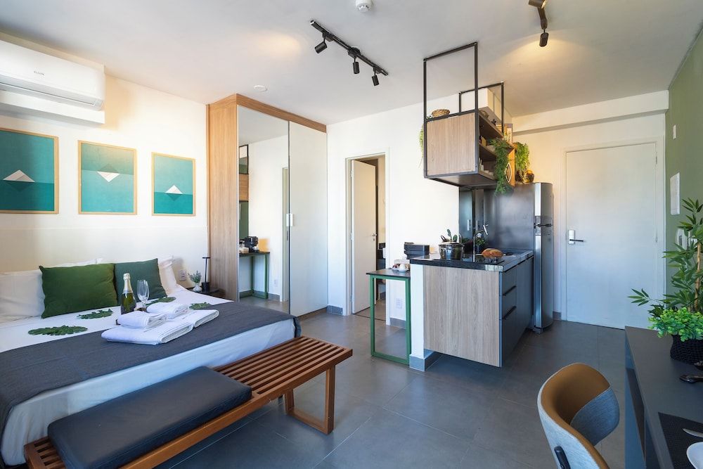 Basic Apartment