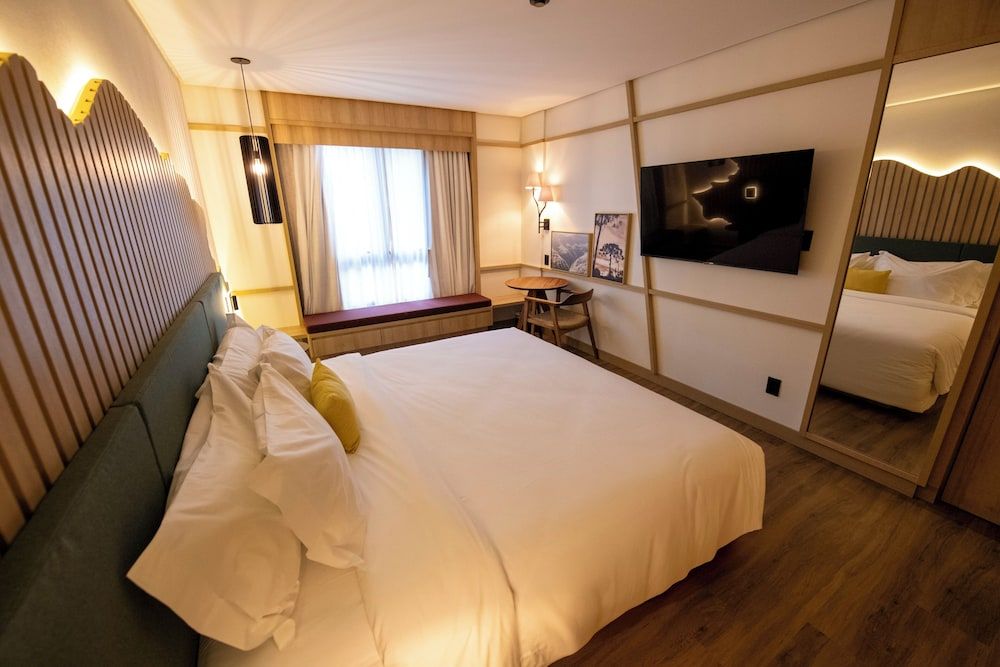 DoubleTree by Hilton Caracol Canela Presidential Double Room, City View