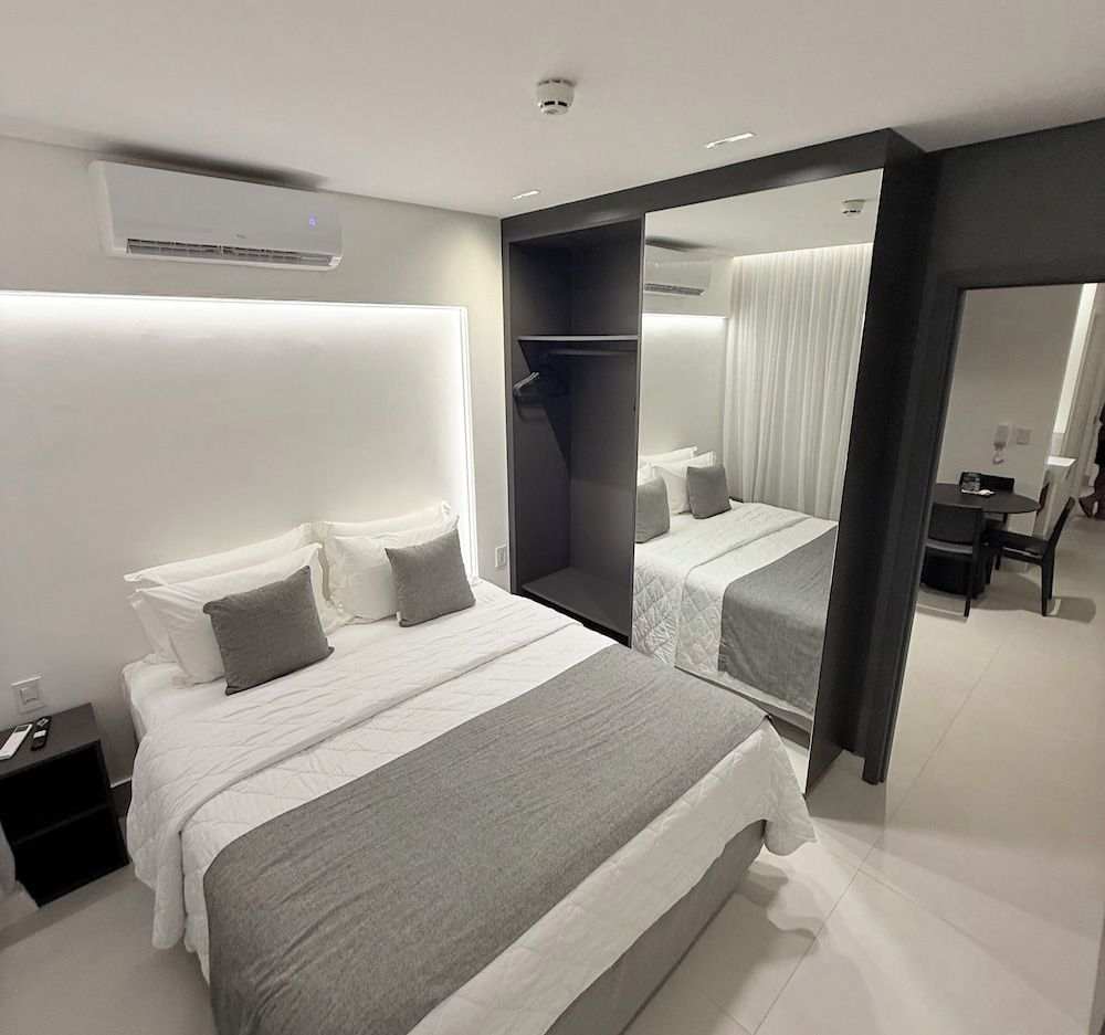 Deluxe Apartment, Partial Sea View