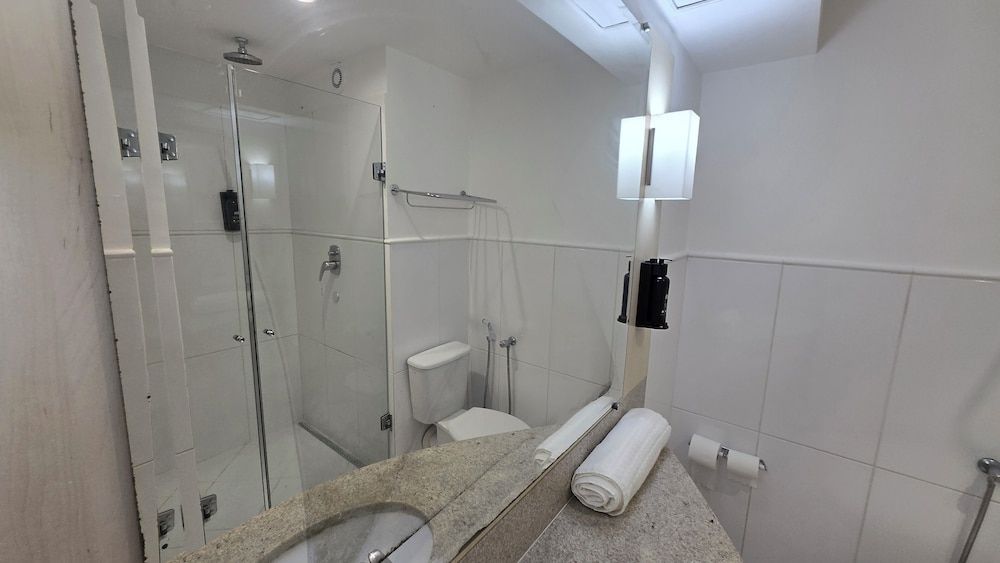 Ibis Styles Macaé Standard Room, 2 Twin Beds 5