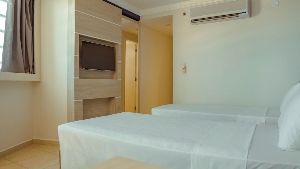 Ibis Styles Macaé Standard Room, 2 Twin Beds 2