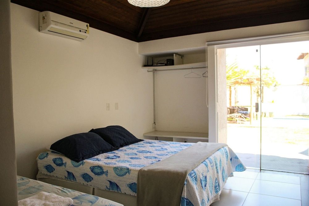 Deluxe House, 4 Bedrooms, Private Pool, Beachside