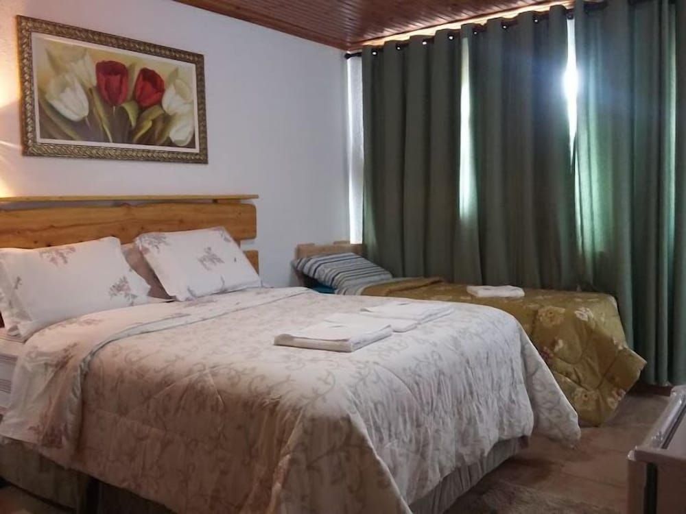 Comfort Room, Mountain View