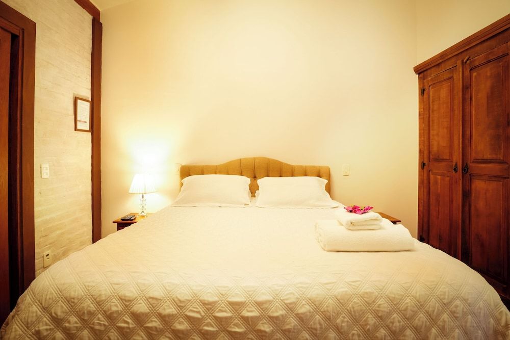 Standard Double or Twin Room, Garden View