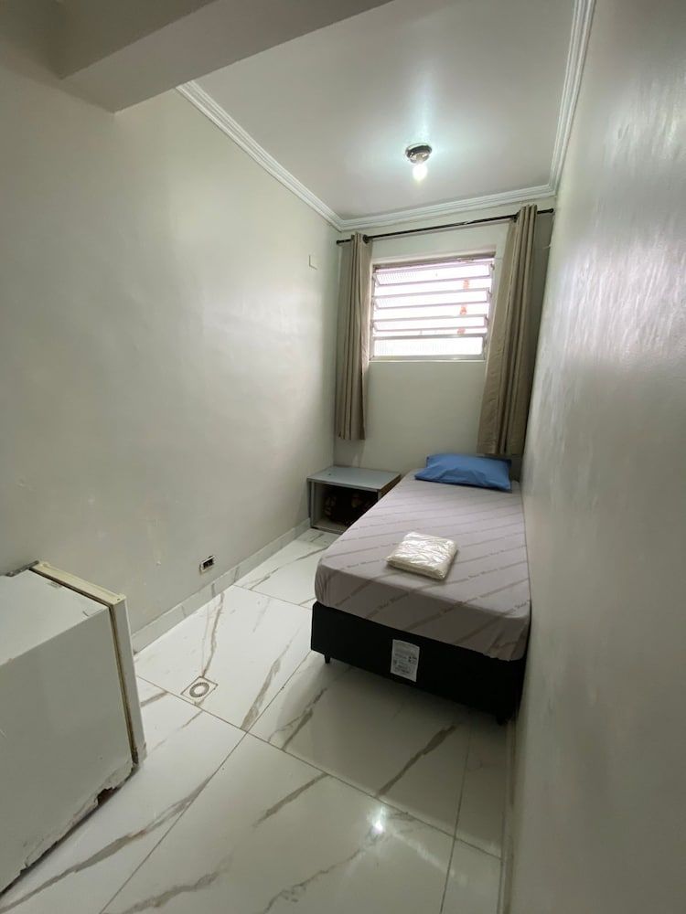 Basic Single Room