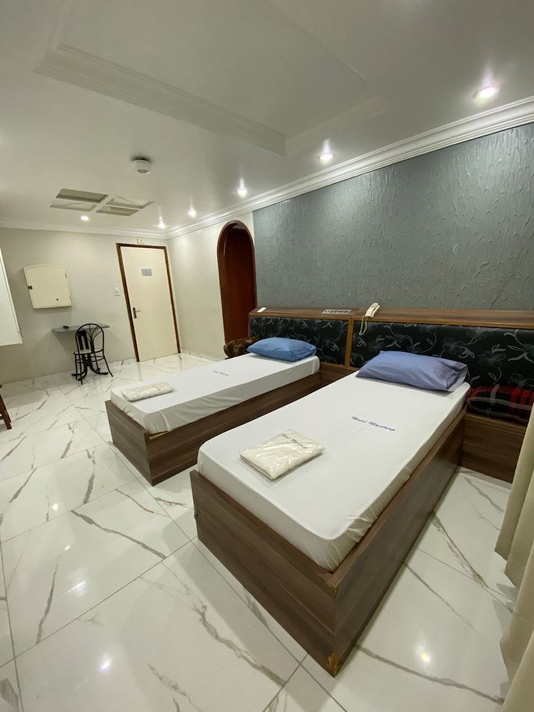 Basic Twin Room