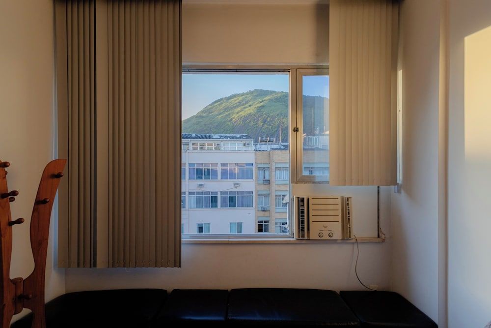 SUH Copacabana 66 Apartment 23