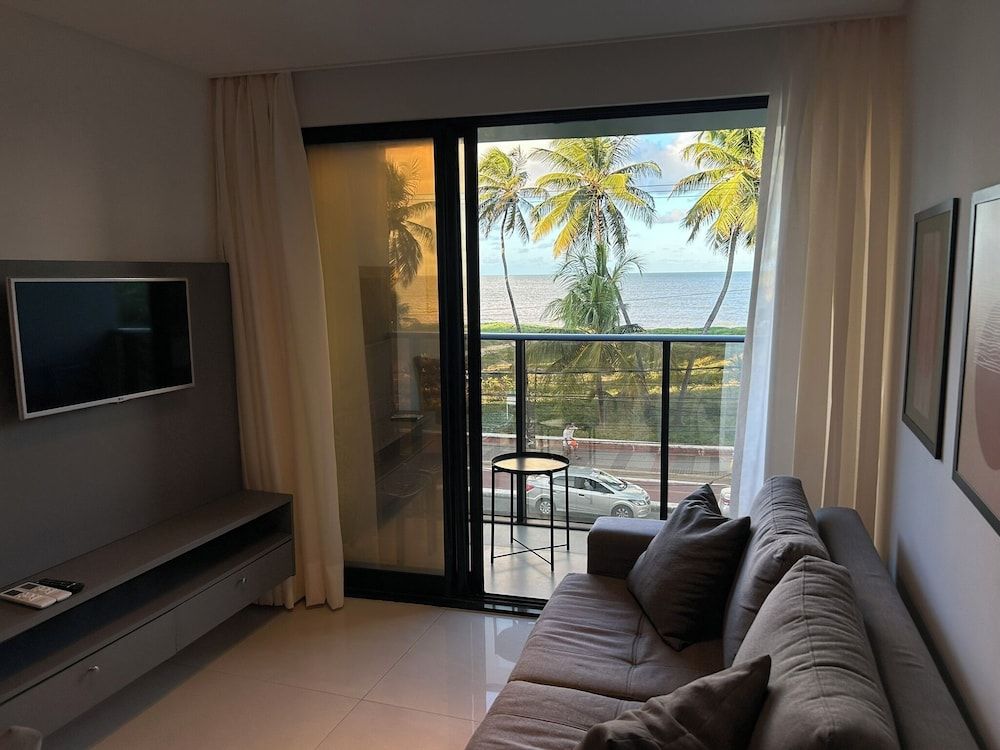 Deluxe Apartment, 2 Bedrooms, Patio, Beachfront