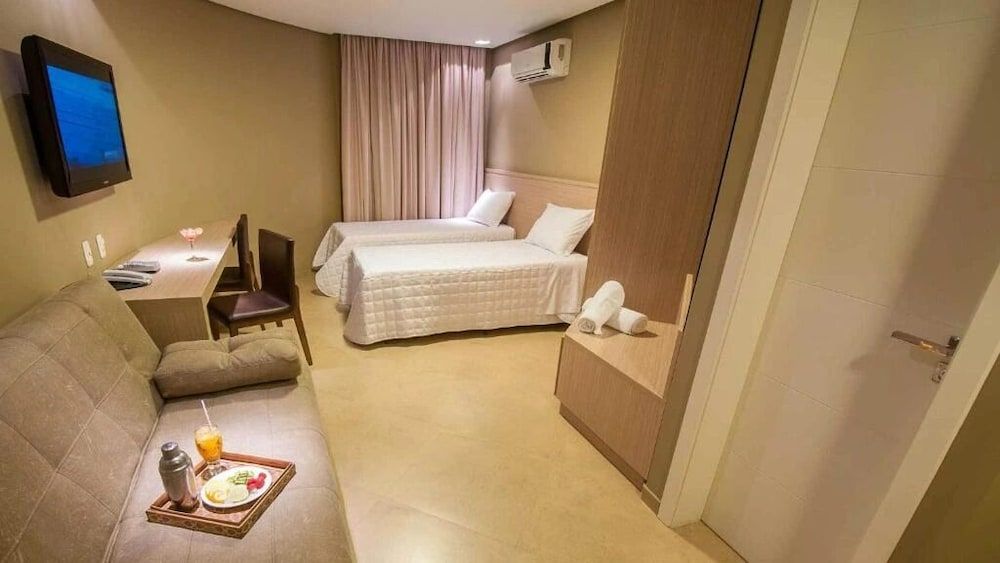 Viageiro Hotel Deluxe Triple Room 5