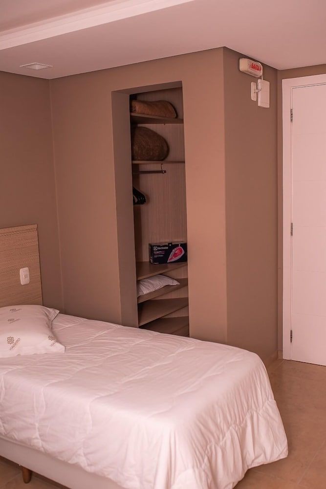 Viageiro Hotel Deluxe Twin Room 13