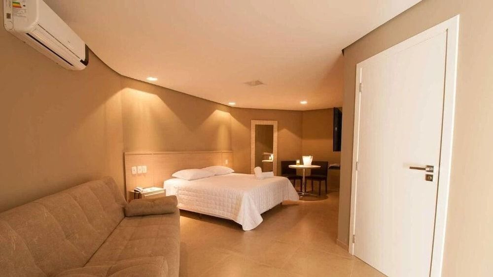 Viageiro Hotel Deluxe Triple Room 4